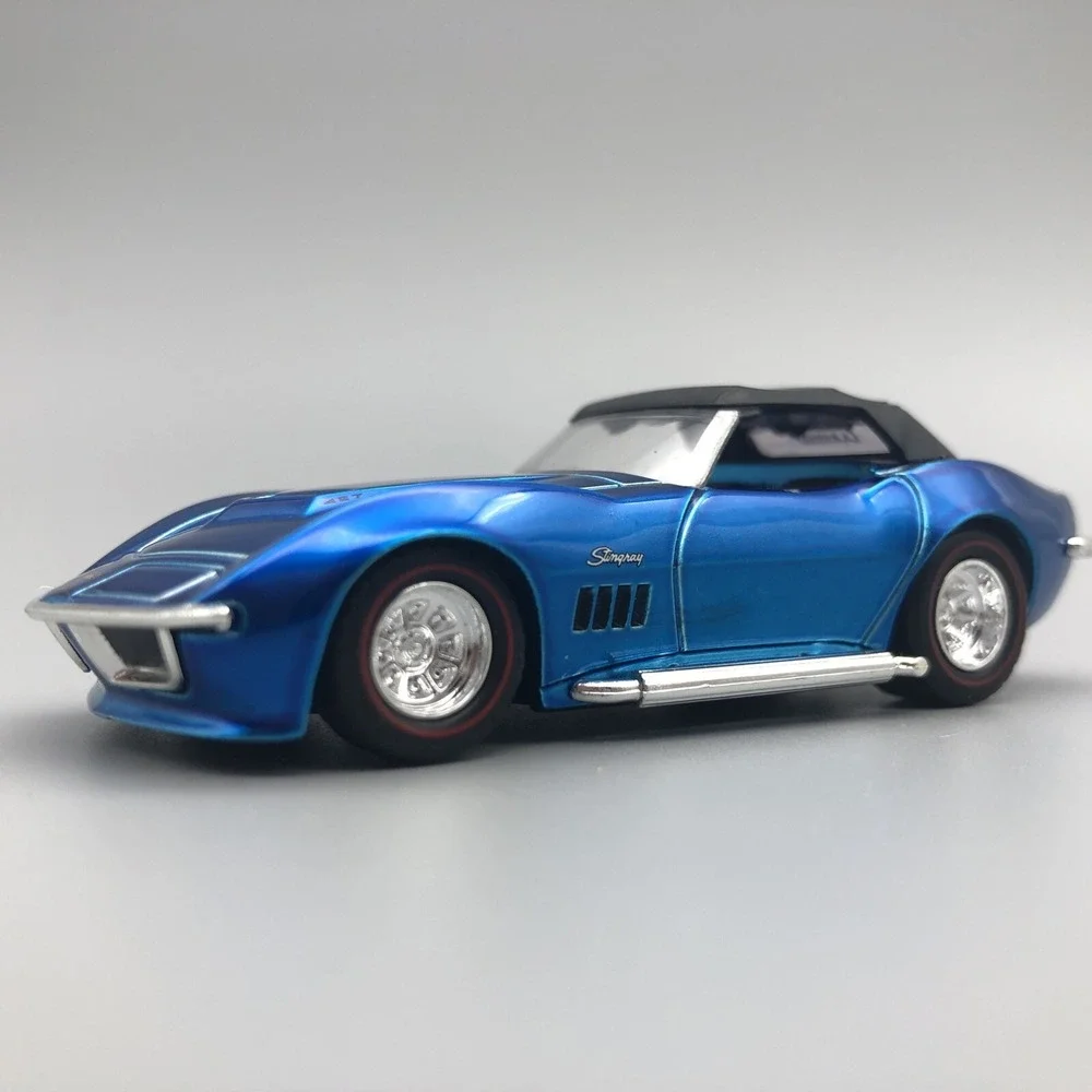 Jada Dub City 1968 Chevrolet Chevy Corvette Roadster Blue Car Diecast 1/64 Scale